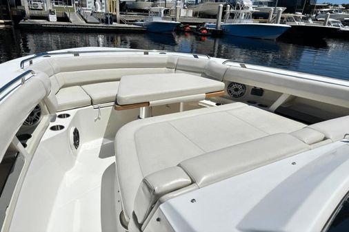 Boston Whaler 350 Realm image