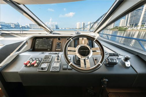 Azimut 72 FLY image