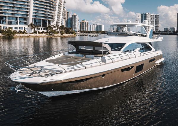 Azimut 72 FLY image