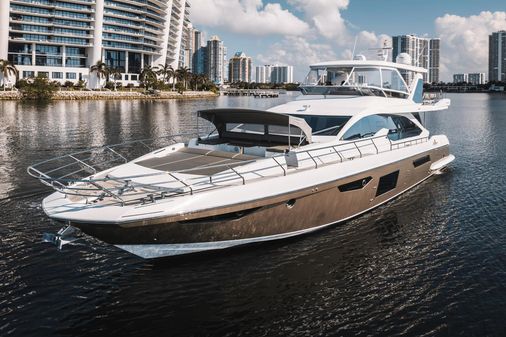 Azimut 72 FLY image