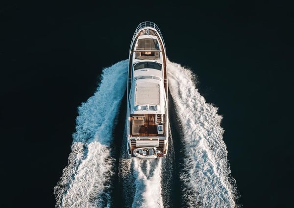 Azimut 72 FLY image