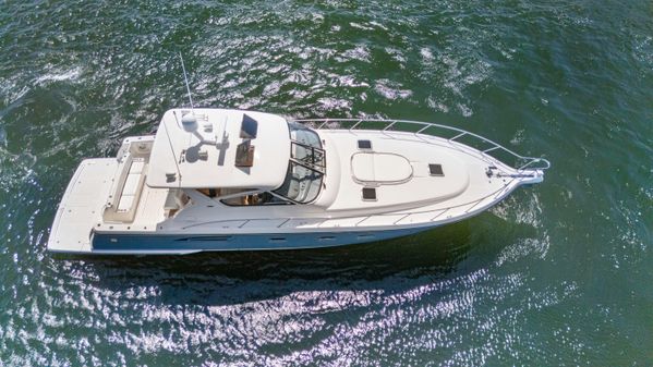 Tiara Yachts 52 Express Cruiser image