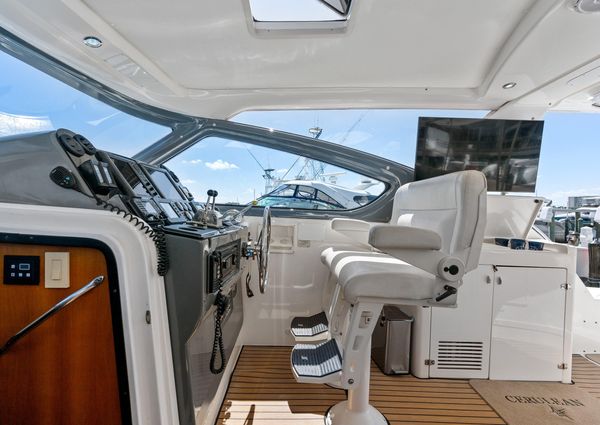 Tiara Yachts 52 Express Cruiser image