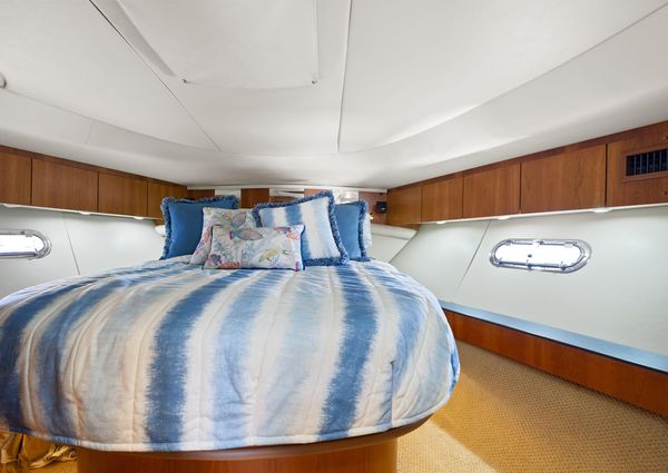 Tiara Yachts 52 Express Cruiser image