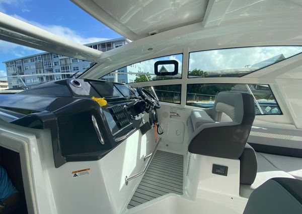 Beneteau Grand Turismo image