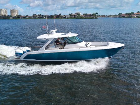 Tiara Sport 38 LS image