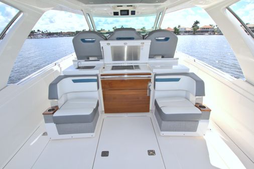 Tiara Sport 38 LS image