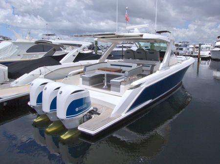 Tiara Sport 38 LS image