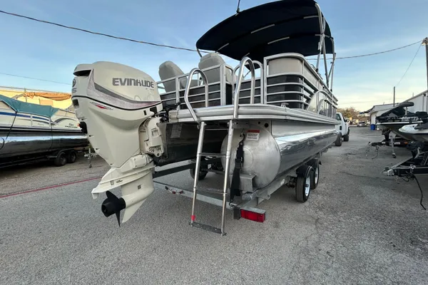 Bennington G22 image