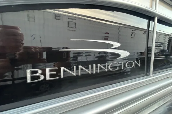 Bennington G22 image