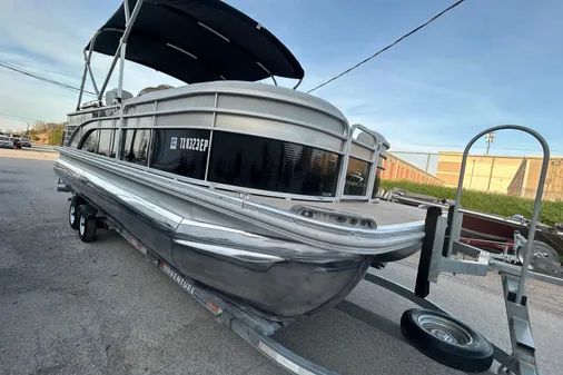 Bennington G22 image