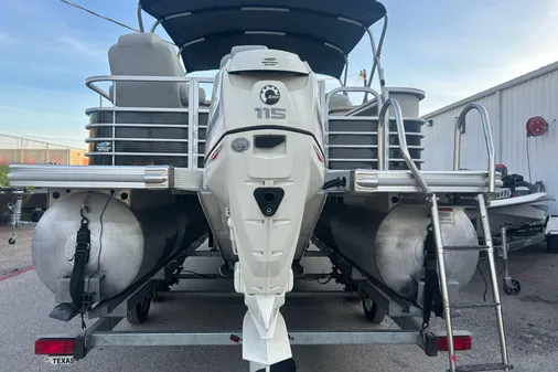 Bennington G22 image