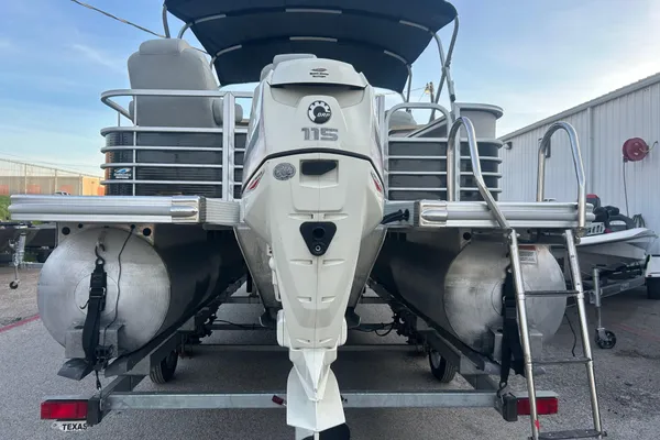 Bennington G22 image