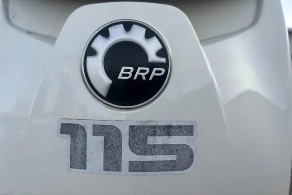 Bennington G22 image