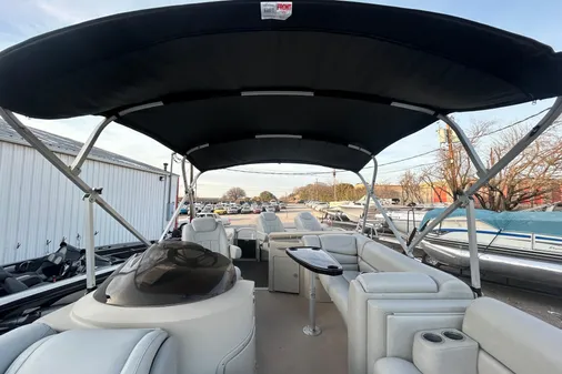 Bennington G22 image