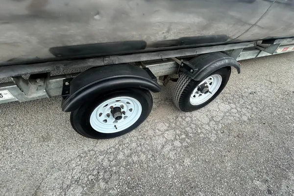 Bennington G22 image