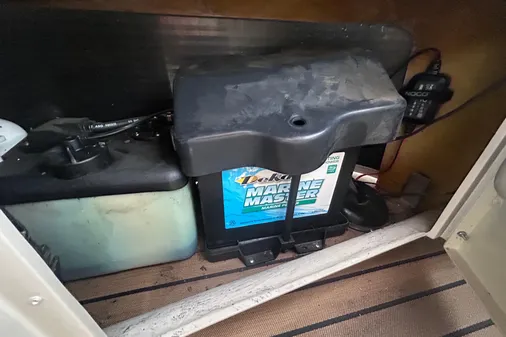 Bennington G22 image