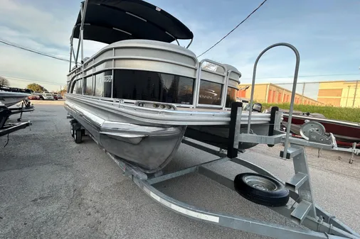 Bennington G22 image