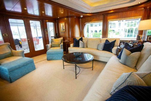 Sovereign Westport Pilothouse On-Deck Master image