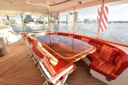 Sovereign Westport Pilothouse On-Deck Master image