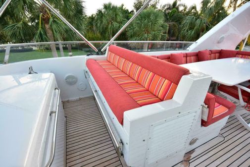 Sovereign Westport Pilothouse On-Deck Master image