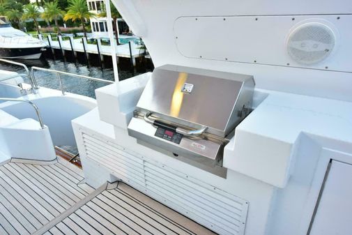 Sovereign Westport Pilothouse On-Deck Master image