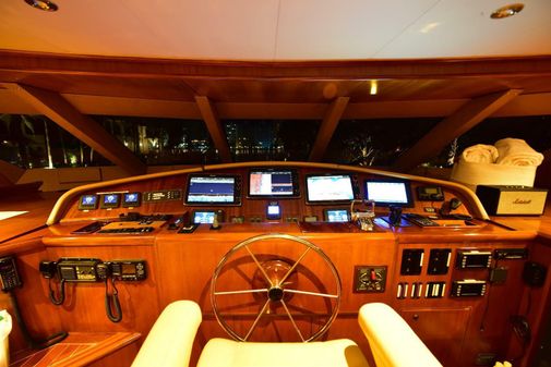 Sovereign Westport Pilothouse On-Deck Master image