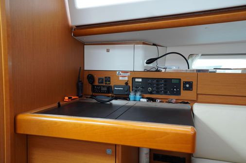 Jeanneau Sun Odyssey 44 DS image