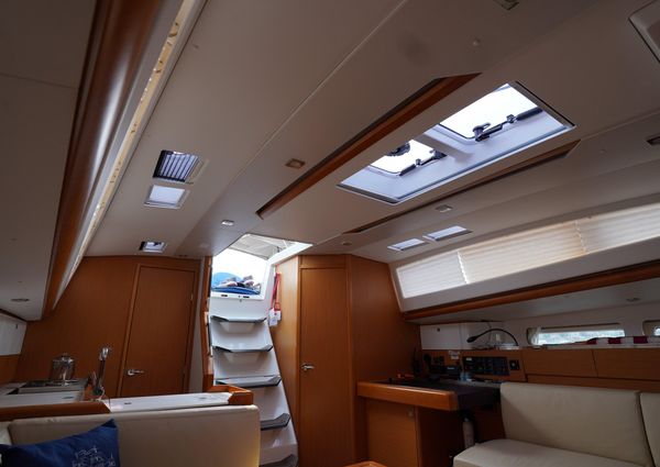 Jeanneau Sun Odyssey 44 DS image