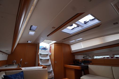 Jeanneau Sun Odyssey 44 DS image