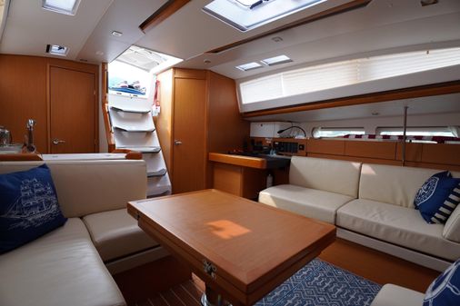 Jeanneau Sun Odyssey 44 DS image