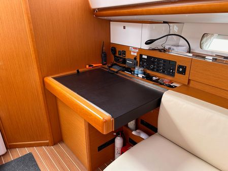 Jeanneau Sun Odyssey 44 DS image