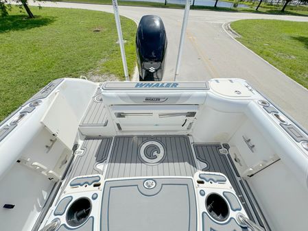 Boston-whaler 240-OUTRAGE image