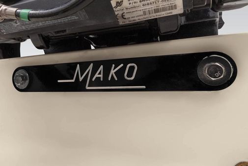 Mako 236 CC image