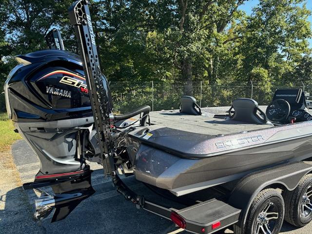 WSTオーシャン Used 2008 Chaparral Sunesta 264 284 Wt For Sale in Essex, MD