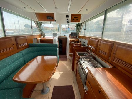 Beneteau Antares 10.80 image