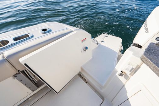 Boston Whaler 405 Conquest image