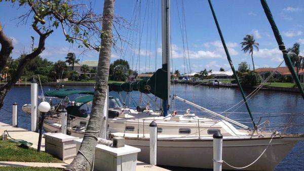 Island Packet 40