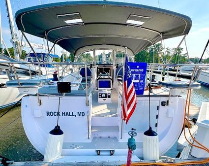 Catalina 425 image