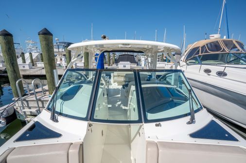 Boston Whaler 320 Vantage image