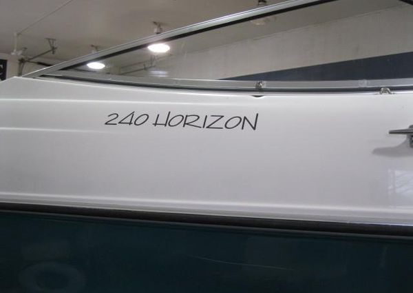 Four-winns 240-HORIZON image