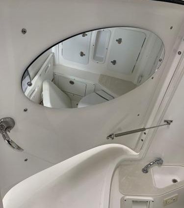 Edgewater 262-CENTER-CONSOLE image