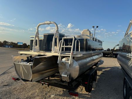 Tahoe-pontoon SP-2180-FNC image