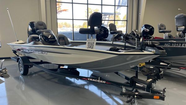 Tracker Pro Team 190 TX