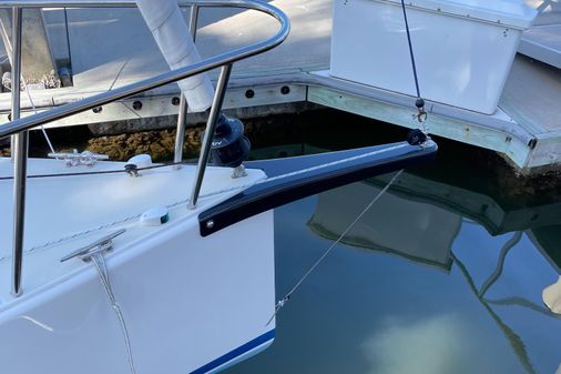 J Boats J9 image