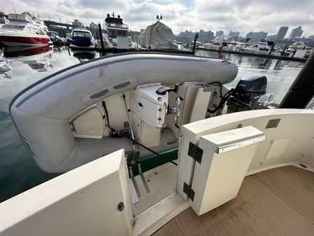 Tollycraft Tri-Cabin 43 Motor Yacht image