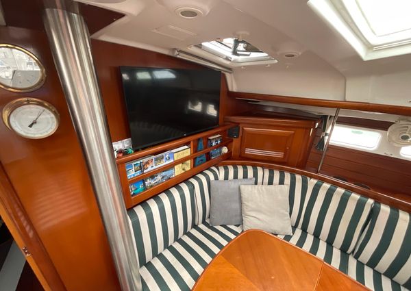 Beneteau 423 image