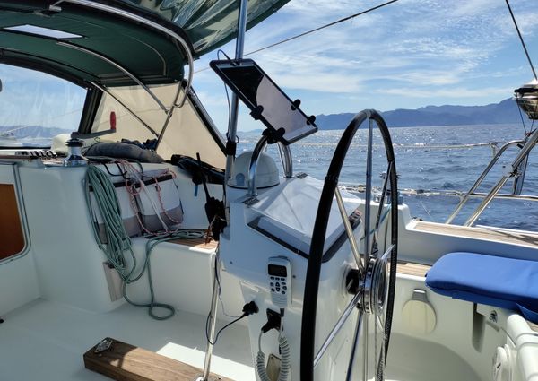 Beneteau 423 image