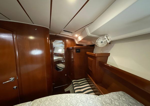 Beneteau 423 image