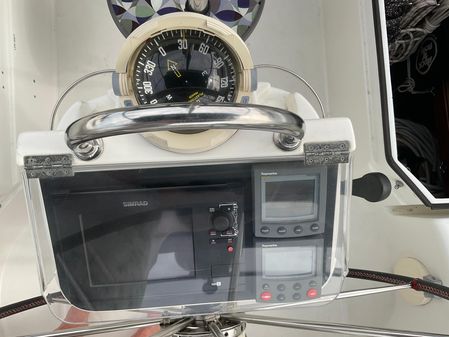 Beneteau 423 image